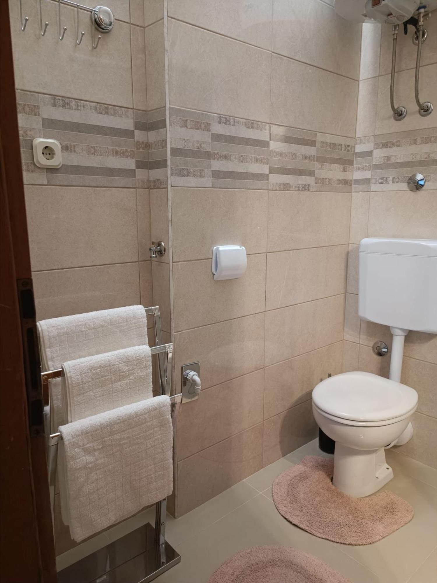 Mira Apartment